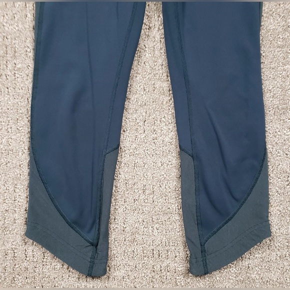 Lululemon Ready Set Go Crop (21") in Submarine Teal EUC Cropped Leggings 4 - Picture 7 of 7